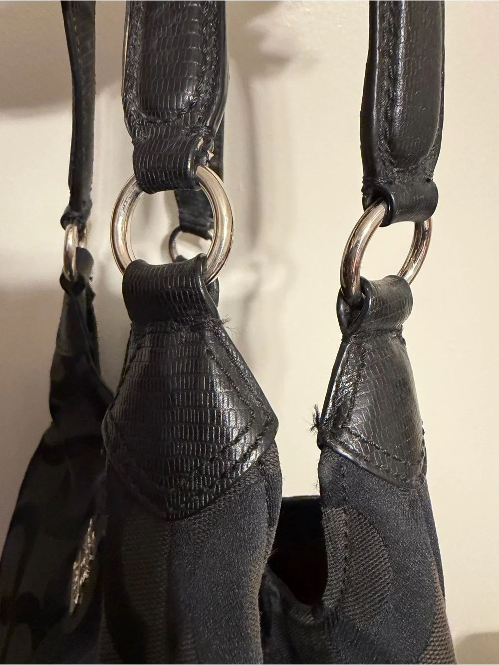VTG Coach Madison Maggie Hobo Sleek Black Sateen w Op Art Red Interior